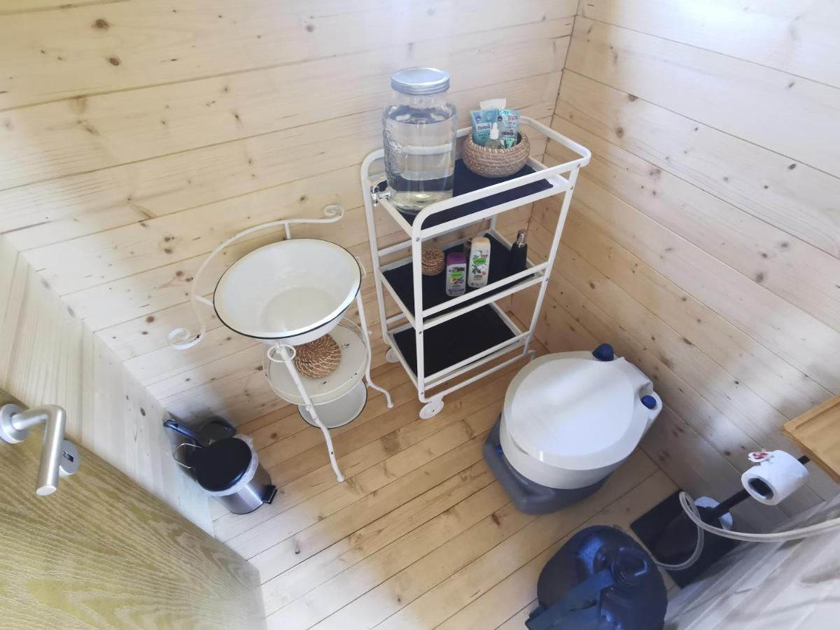 Treehome Tinyhouse Střítež Zewnętrze zdjęcie